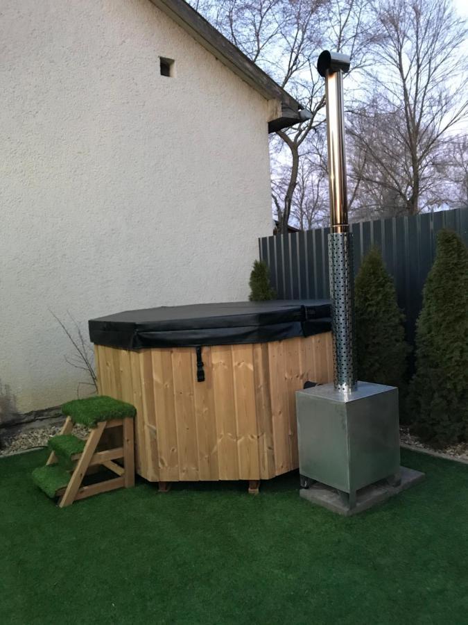 Siraly Apartman Hajdúnánás Extérieur photo