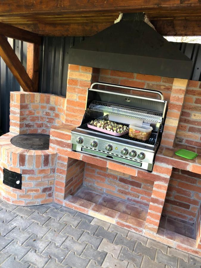 Siraly Apartman Hajdúnánás Extérieur photo