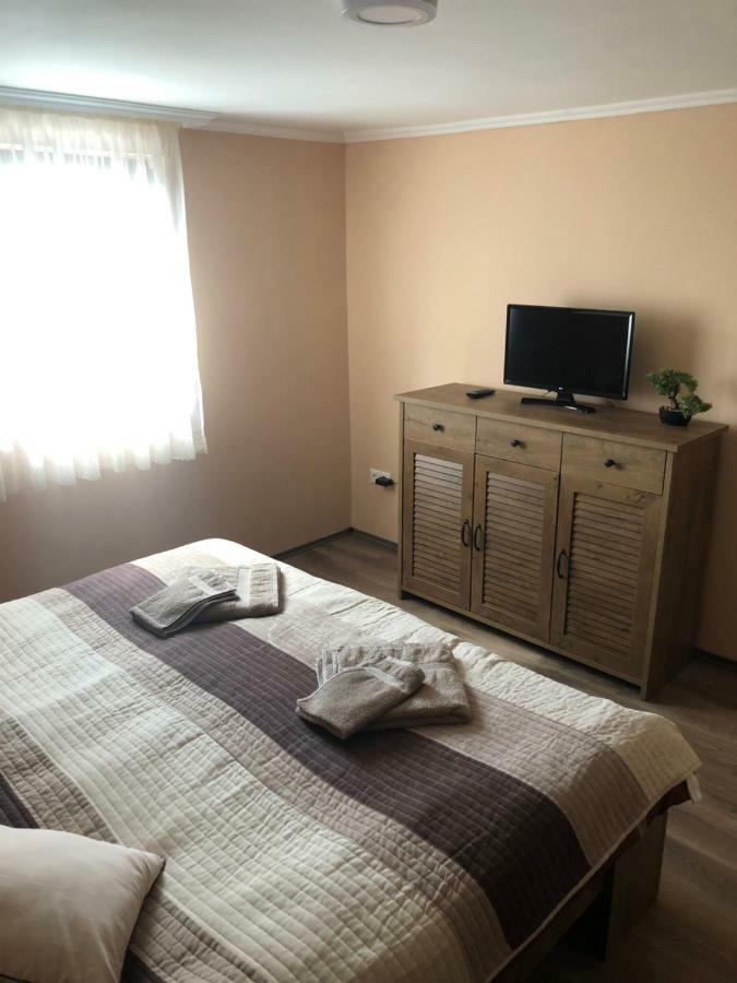 Siraly Apartman Hajdúnánás Extérieur photo